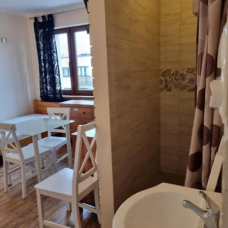 Vandrerhjem Rumiankowy Airport *