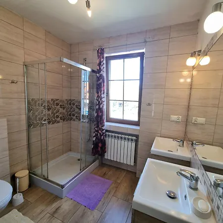 Rumiankowy Airport Vandrerhjem Wrocław